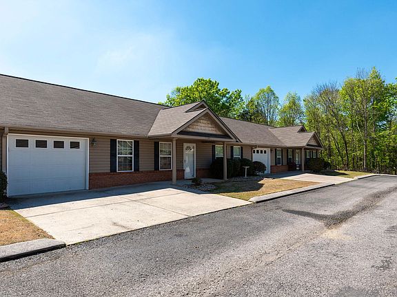 4th image of 1803 Cedar Creek Dr