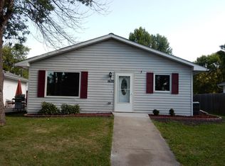 1620 9th Ave S, Grand Forks, ND 58201