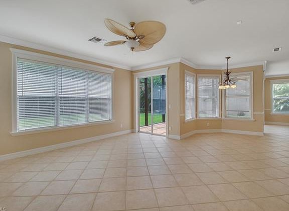 5th image of 2346 Butterfly Palm Dr