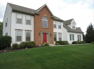 351 Rumford Rd, Lititz, PA 17543