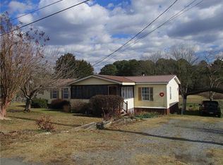 175 Landing Dr NW, Calhoun, GA 30701