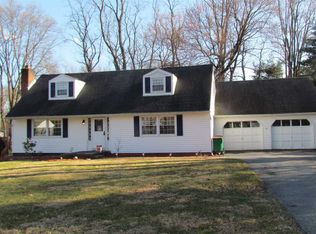 36 Beechwood Park, Poughkeepsie, NY 12601