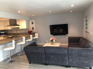 173 The Masters Cir, Costa Mesa, CA 92627