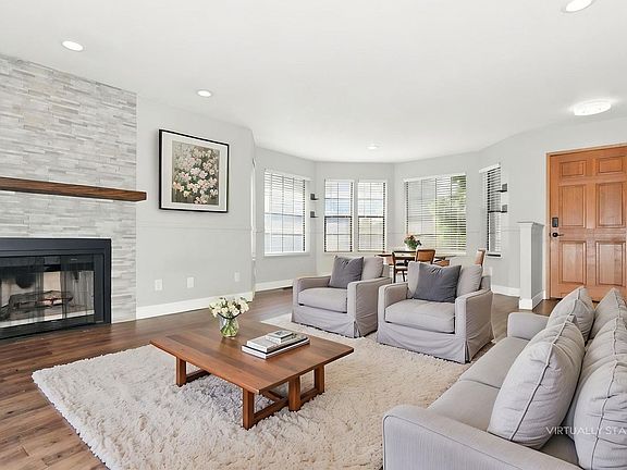 5th image of 21648 SE 268th St