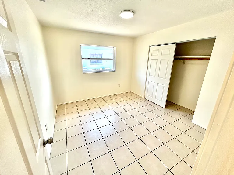 6204 42nd Ave W #6204 — Photo 7
