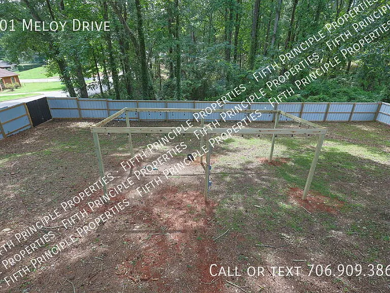101 Meloy Dr — Photo 3