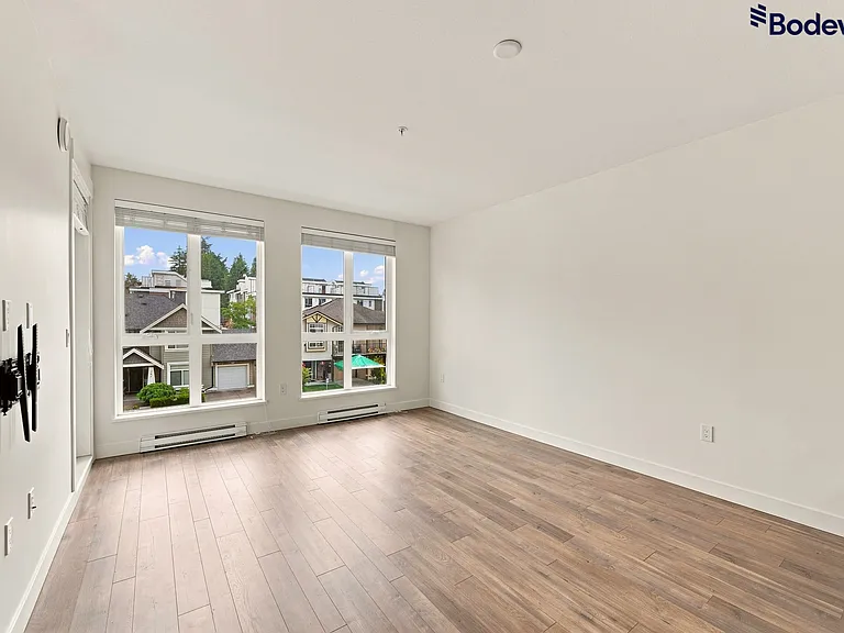 750 Dogwood St #320 — Photo 4
