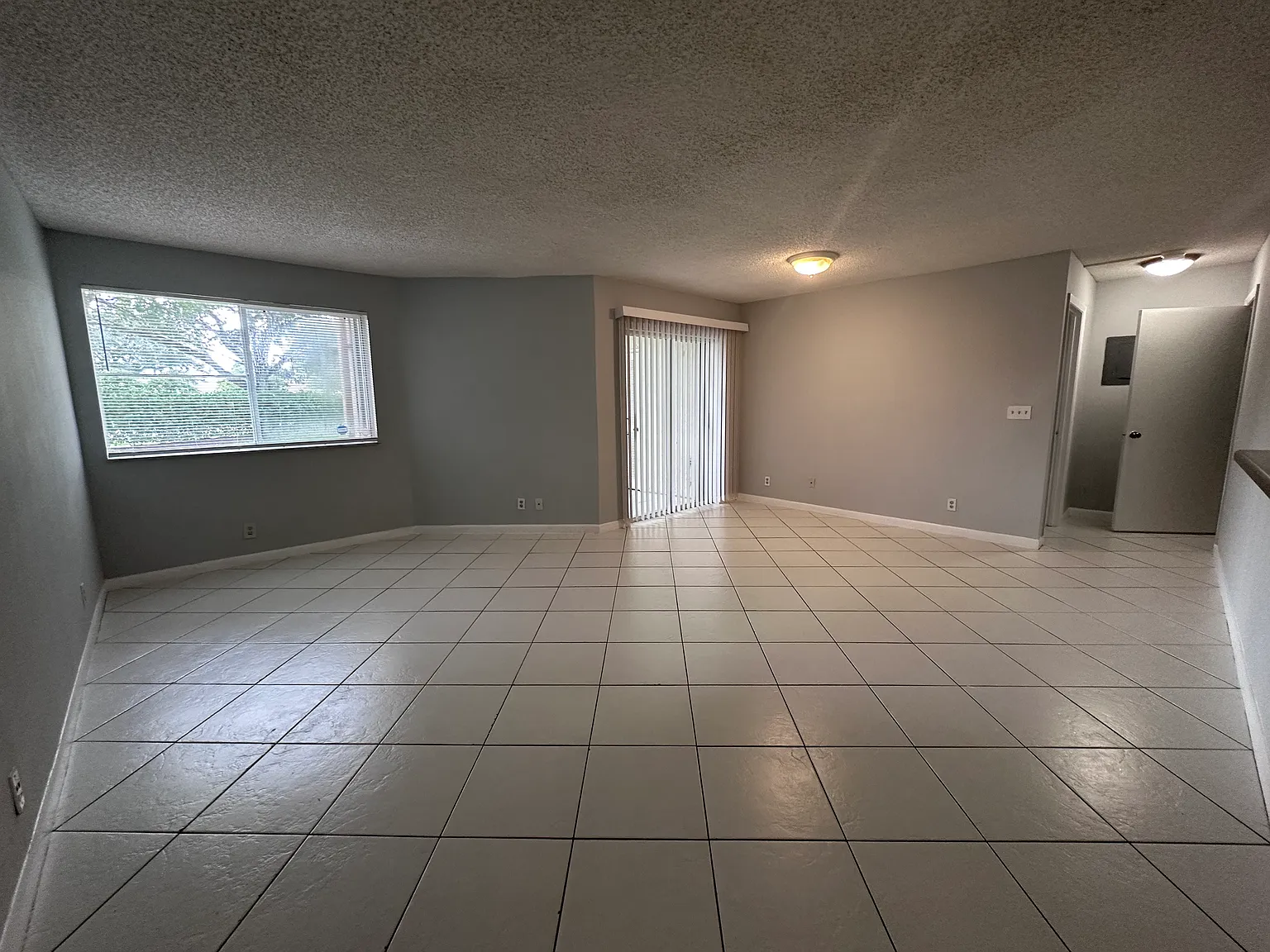 1 bed, 700 sqft, $1,750 — Photo 1