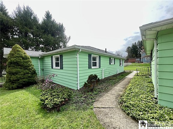 5th image of 373 Cole Ave