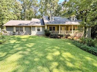1125 Johnson Cir, Lawrenceville, GA