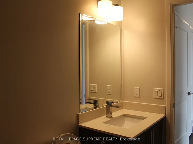 15 Lynch St #606 — Photo 16