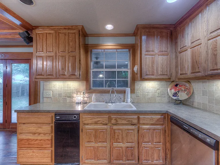 8632 S Braden Ave — Photo 11