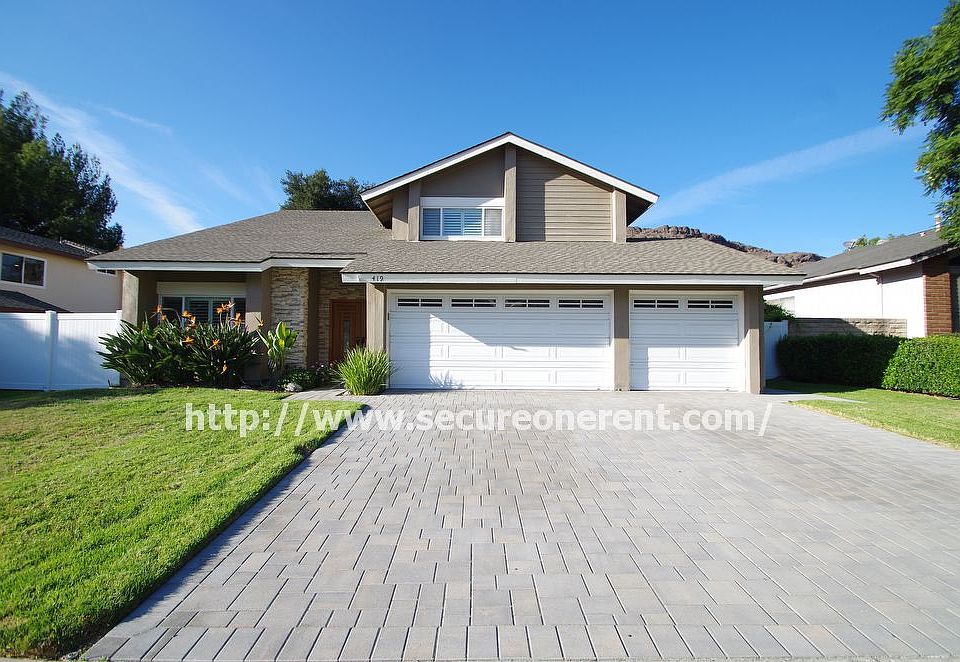 1st image of 419 Sundance St