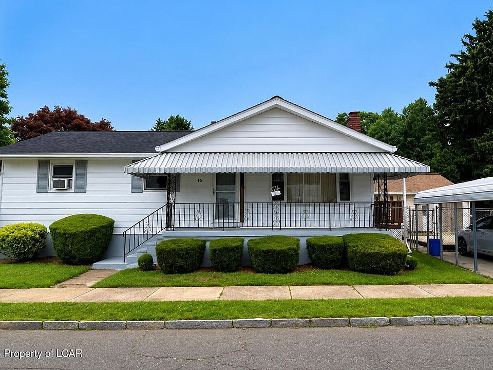 1st image of 15 Maple St