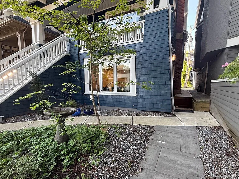3536 Point Grey Rd #1 — Photo 7