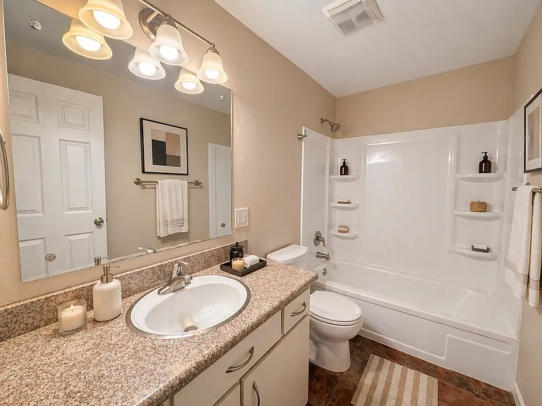 12421 N Ruby St — Photo 9
