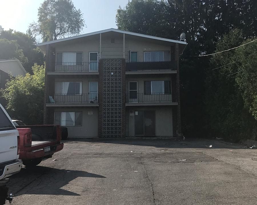 1st image of 220 Polk St APT 3