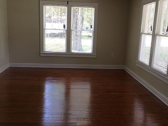 4th image of 301 W Palmetto Ave