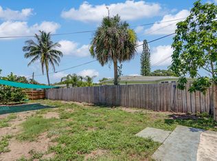 3265 Bermuda Rd, Palm Beach Gardens, FL 33410