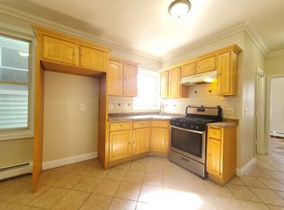 399 Union St #2L, Jersey City, NJ 07304