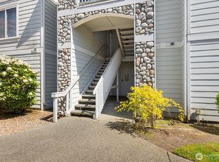 5731 12th Ave W UNIT I101, Everett, WA 98203
