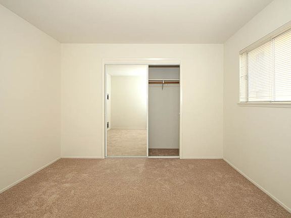 5th image of 562 Kendall Ave APT 15