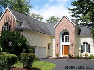 477 Spring Hollow Ct, Guilderland, NY 12084