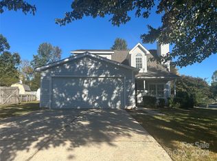 6411 Currywood Pl, Charlotte, NC 28227