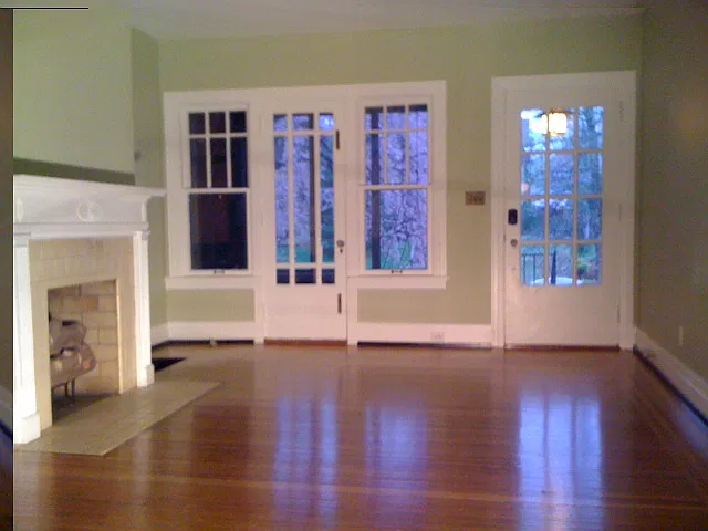 2153 Baringer Ave — Photo 2