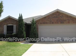 9424 Sundial Dr, Fort Worth, TX 76244