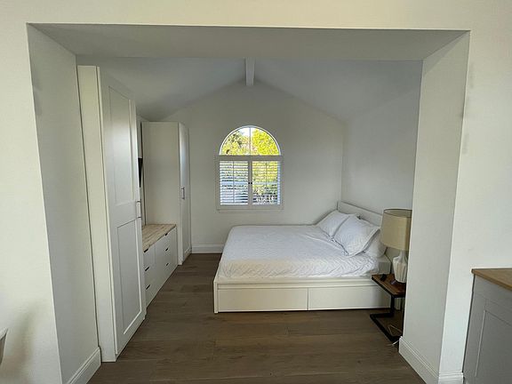 5th image of 5721 White Cloud Cir