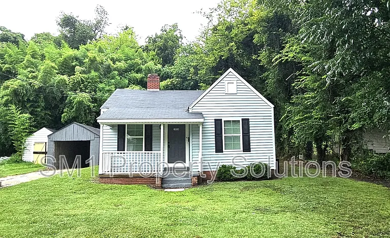 1026 S Pearson St — Photo 1