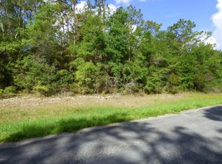 8760 N Upland Dr, Citrus Springs, FL 34434