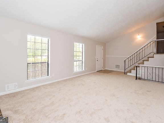 4th image of 2271 Marshes Glenn Dr