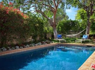 2832 Nichols Canyon Rd, Los Angeles, CA 90046