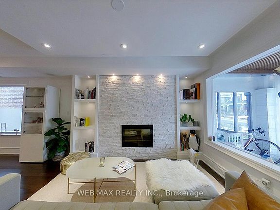 3rd image of 173 Milverton Blvd