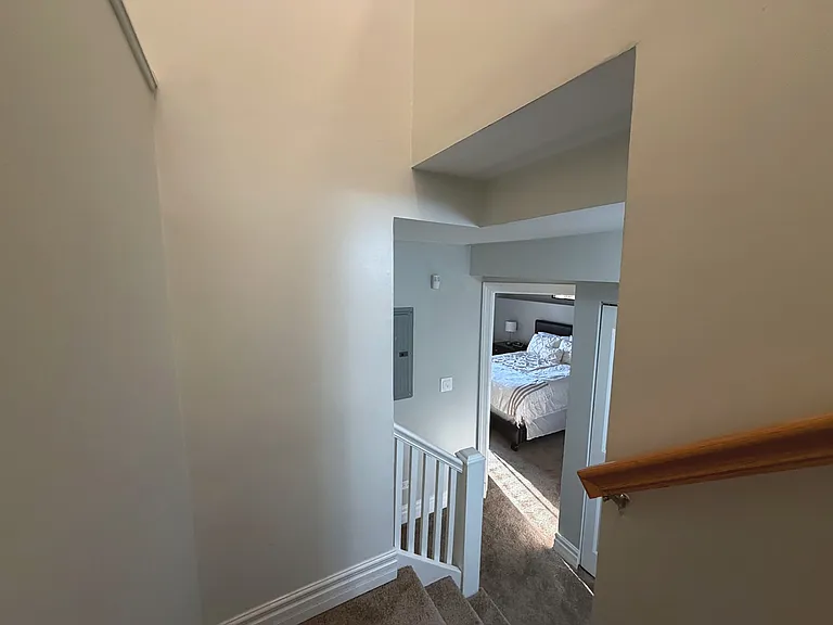 4852 S Prairie Ave #1B — Photo 10