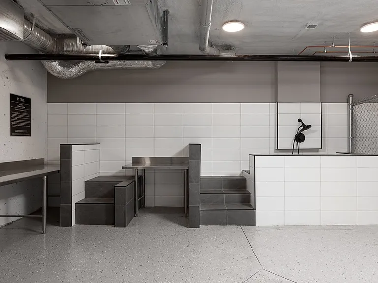 1946 Ambrosi Rd — Photo 41