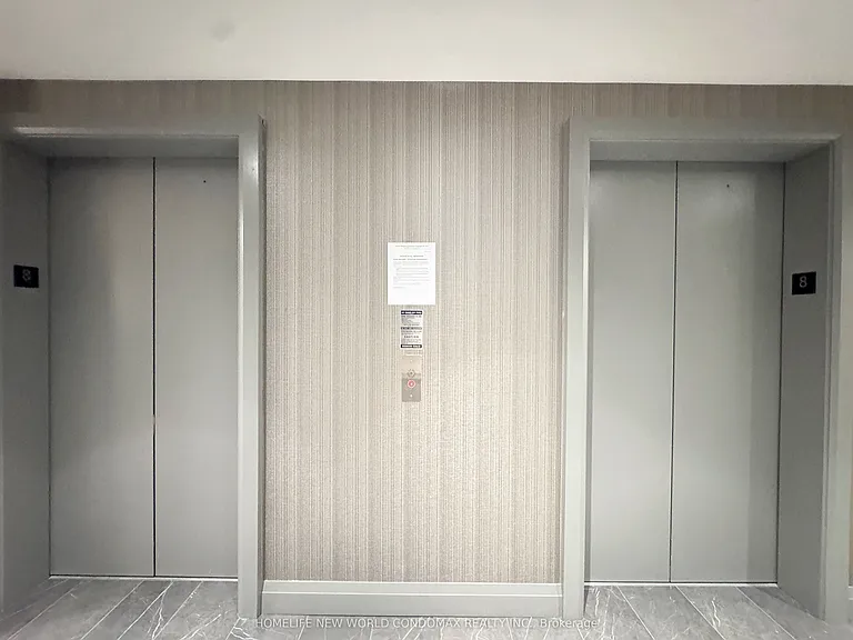4955 Yonge St #806 — Photo 28