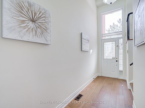 5th image of 178 Leitchcroft Cres