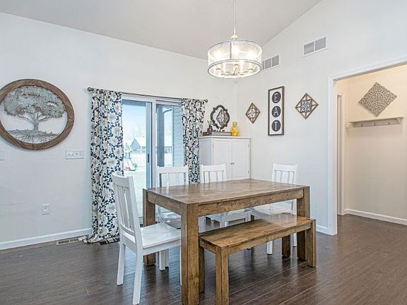 4th image of 30308 Jaxson Dr