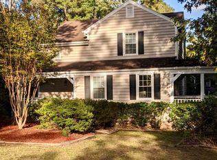 2448 Crowncrest Dr, Henrico, VA 23233