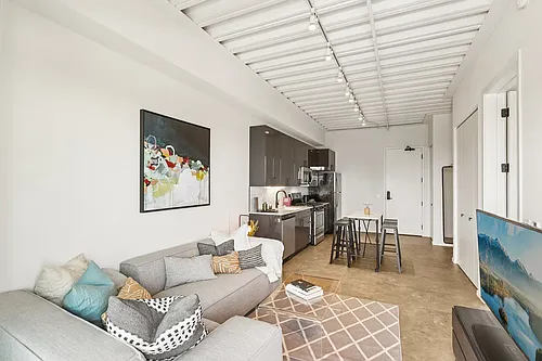 1222 W Jackson Blvd #720 Photo 1
