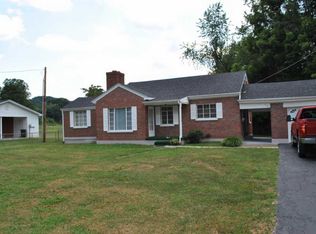 727 Scaffold Cane Rd, Berea, KY 40403