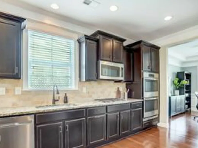 1476 Overlea Pl NW — Photo 10