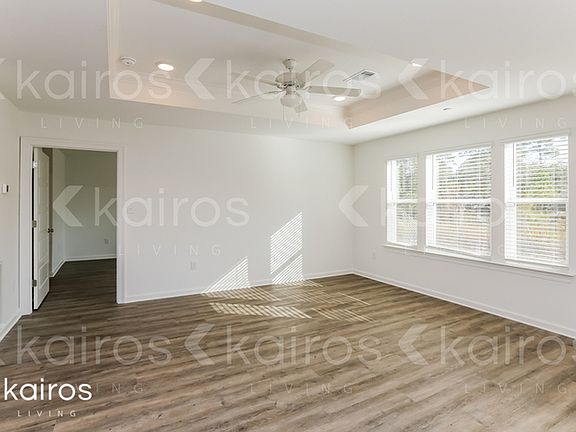 3rd image of 11474 Camden Court Cir