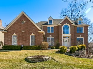 1702 King Edward St, Saint Charles, IL 60174