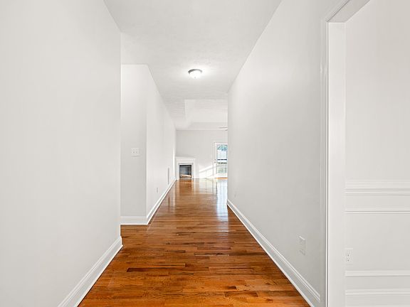 4th image of 109 Beauregard Dr