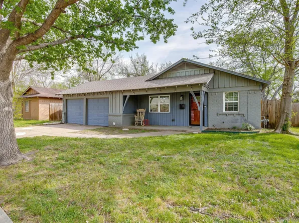 325 Christie Ave, Everman, TX 76140