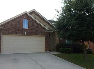 6108 Shad Dr, Fort Worth, TX 76179
